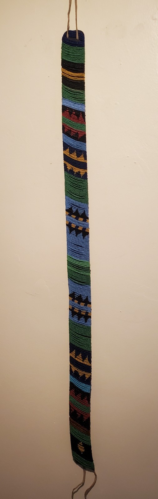 Antique OLD Native American Indian n. plains blackfoot beaded belt 19th c.