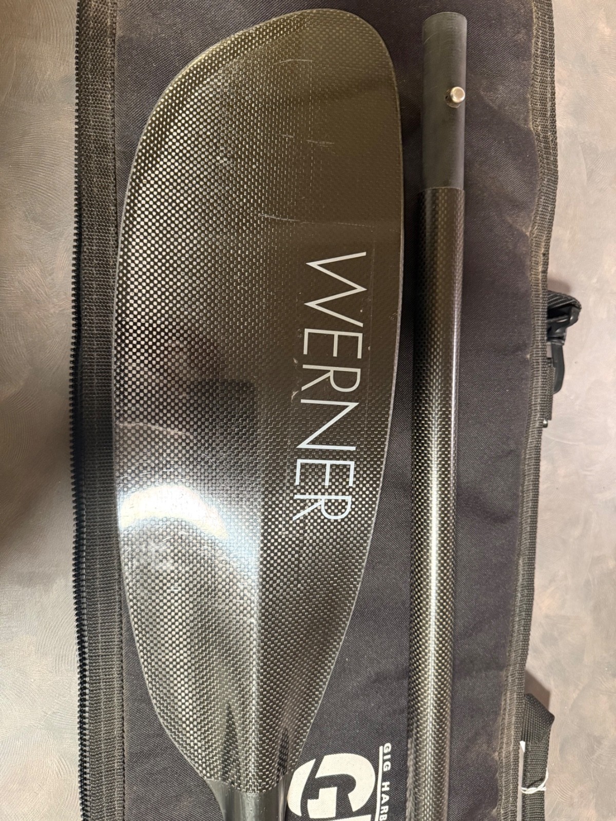 Werner Kalliste 2 Piece Straight Shaft Kayak Paddle - Carbon - Includes Case