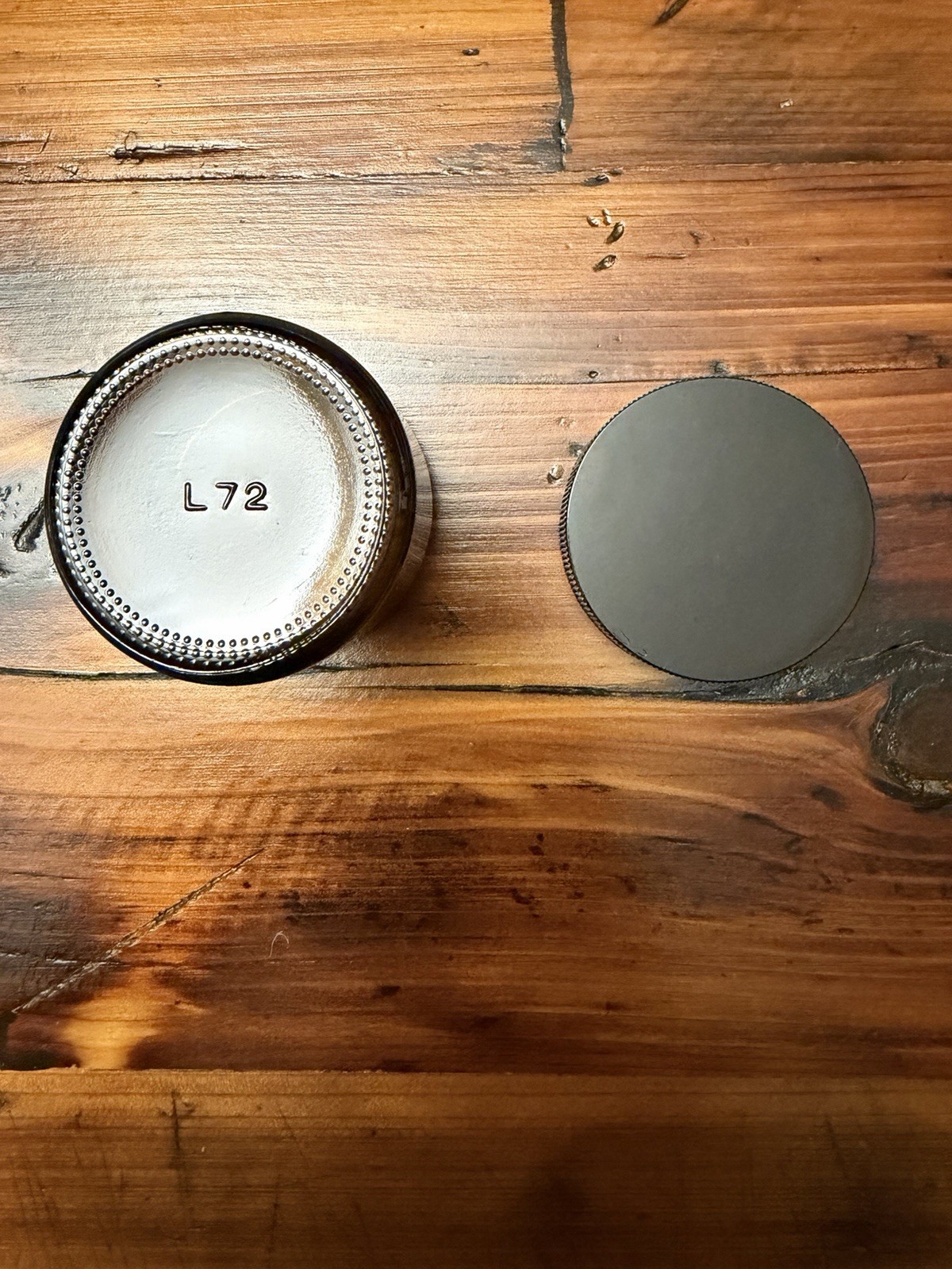 (BRAND NEW) 120 Bulk 2oz Amber Glass Cosmetic / Candle Jars with Black Lids