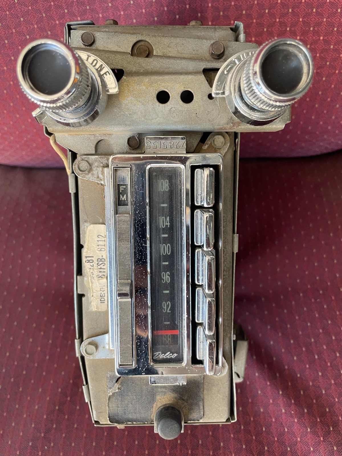 1966 C2 Corvette AM/FM Radio w/ Control Knobs