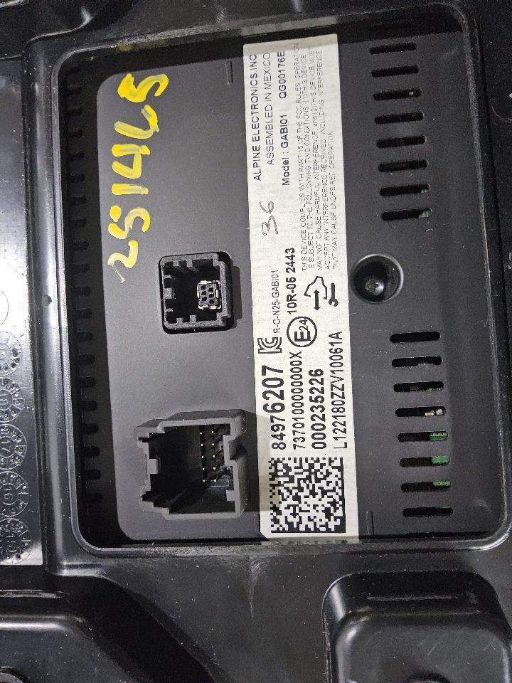 2019-2024 Chevy Malibu Front Dash Mounted Display