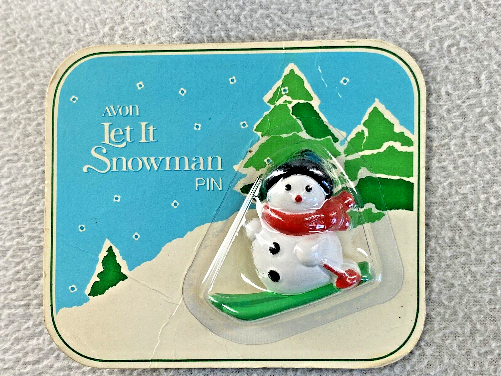 Vintage 80's Avon Holiday Christmas Pin Necklace Plastic Jewelry Lot of 5