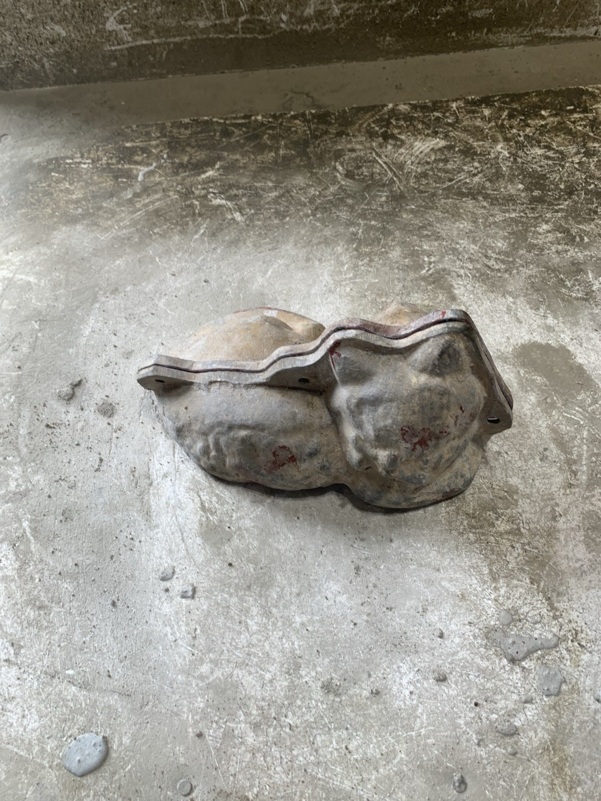 Aluminum CMC Cat Mold Concrete Mold