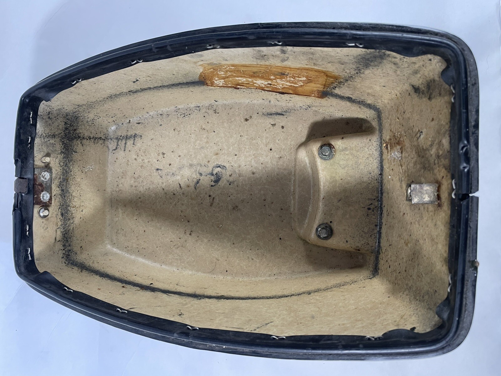 1969 Johnson 4 HP Outboard Hood Cover Cowling 0383162