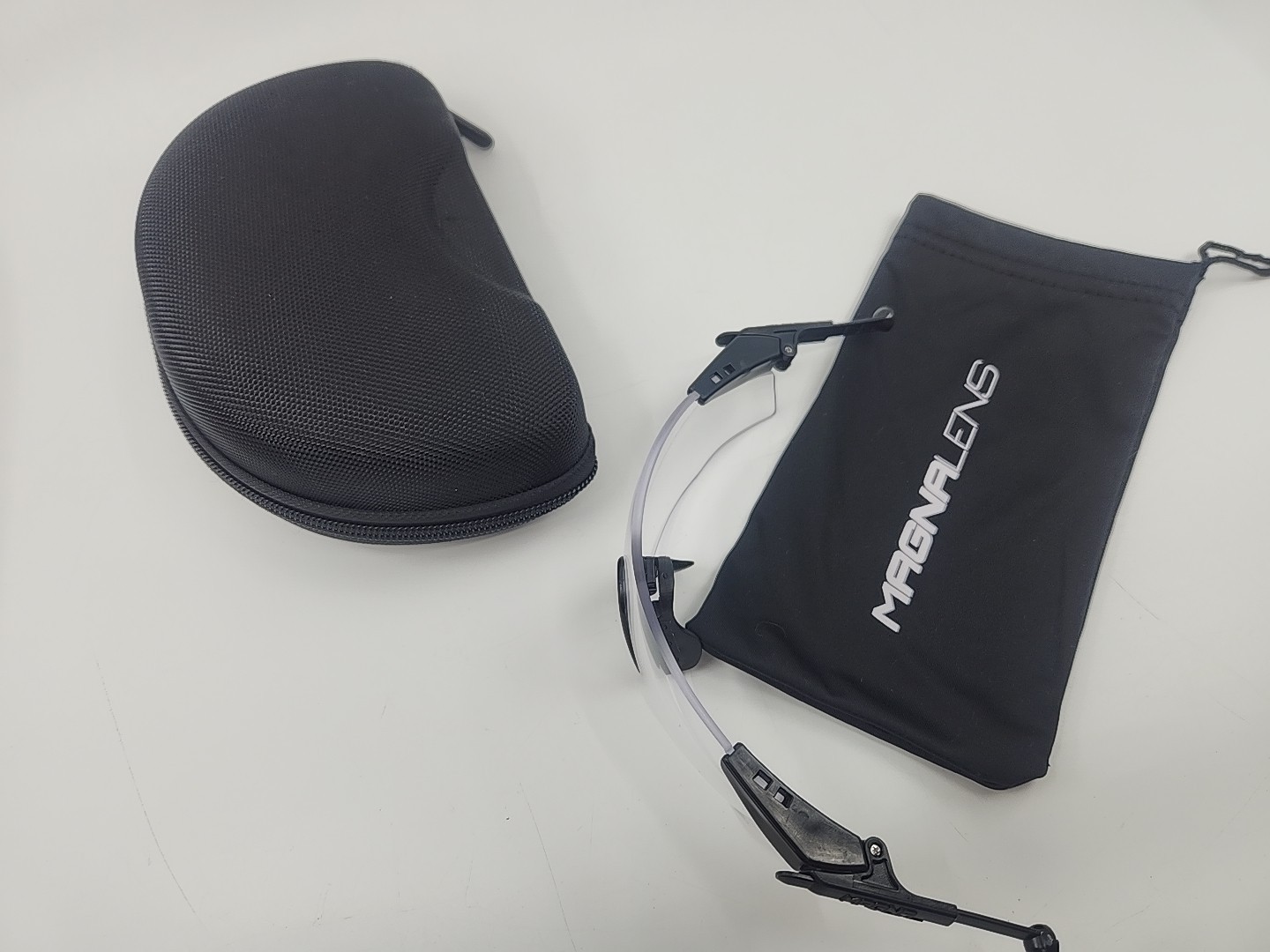 Magna Lens Shooting Glasses Clear Lens w/ Case & Pouch Magnetic Earmuff Fit