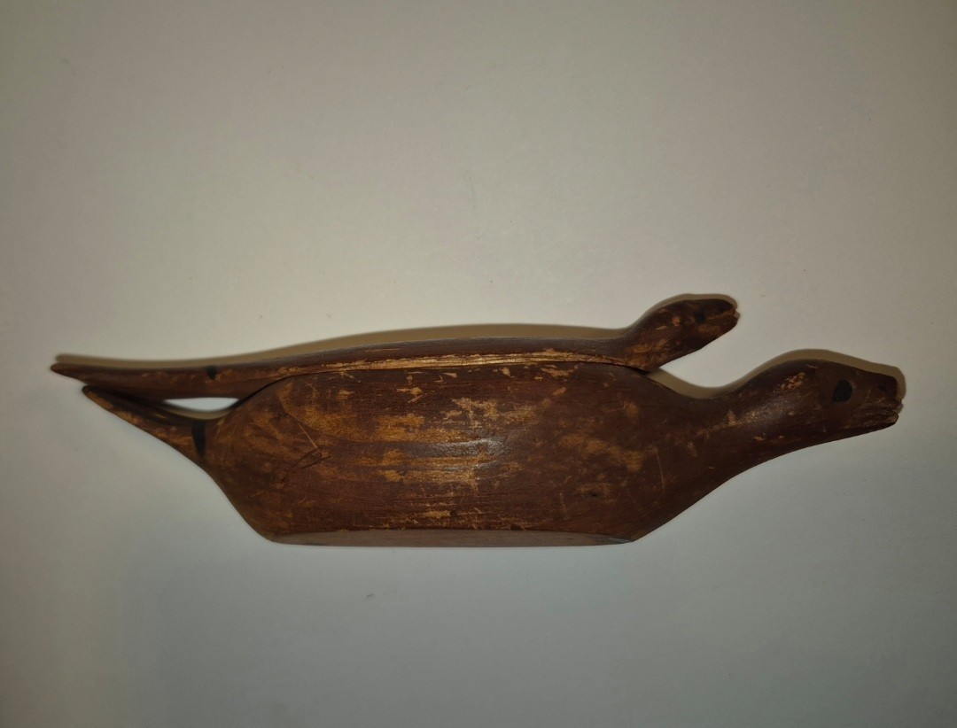 Alaska, Native Inuit, Box / Game Birds / Spear Points. 19th century.