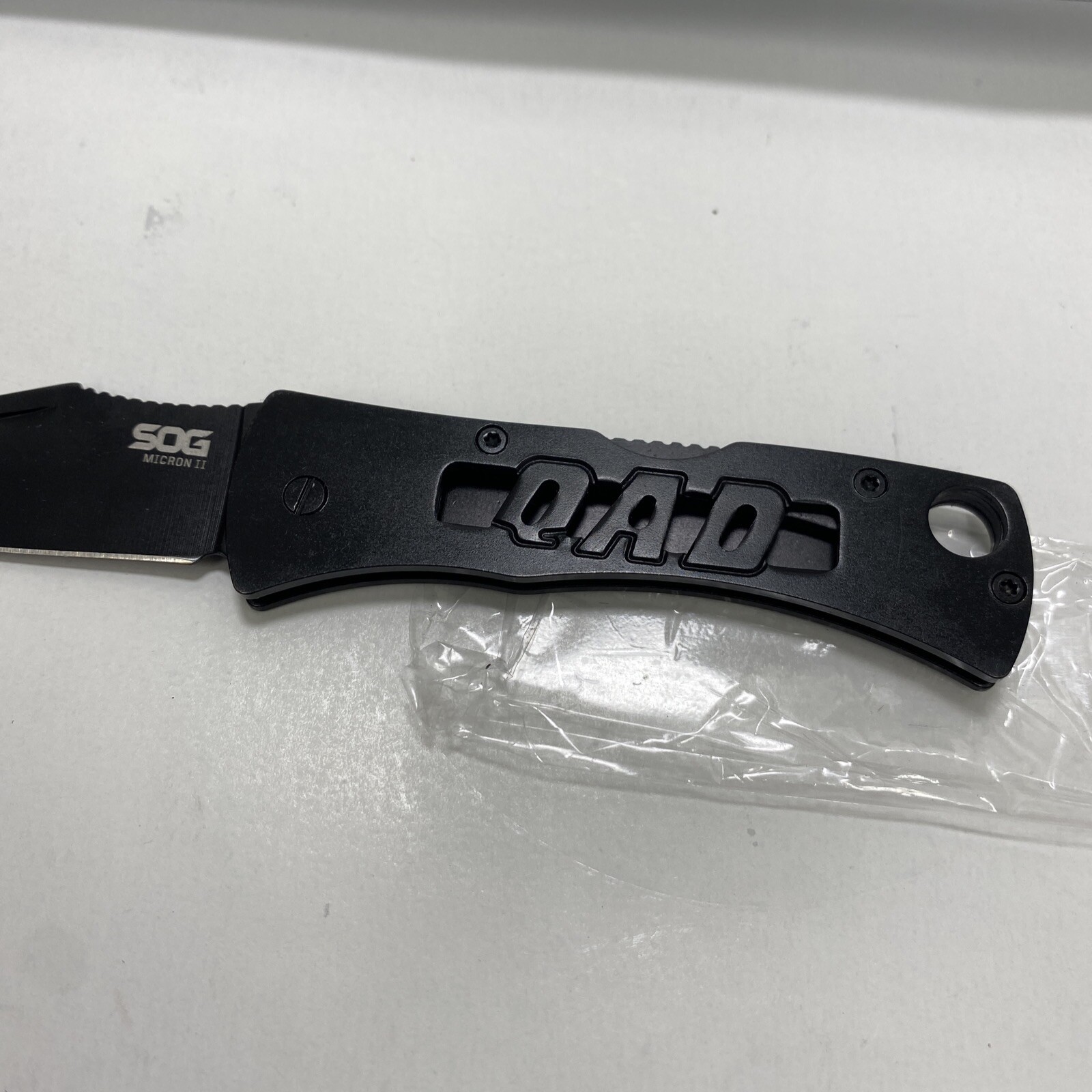 SOG Micron II QAD Pocket Knife Lockback Plain Edge Blade New KNIFE
