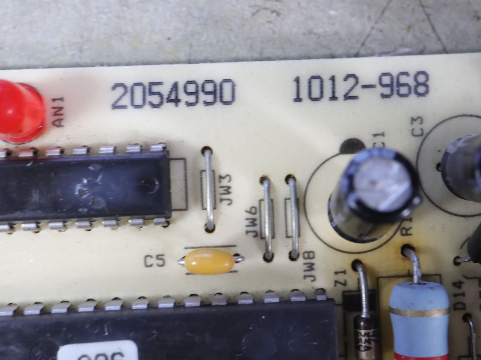 Honeywell 1012-968 LENNOX Control Circuit Board 2054990