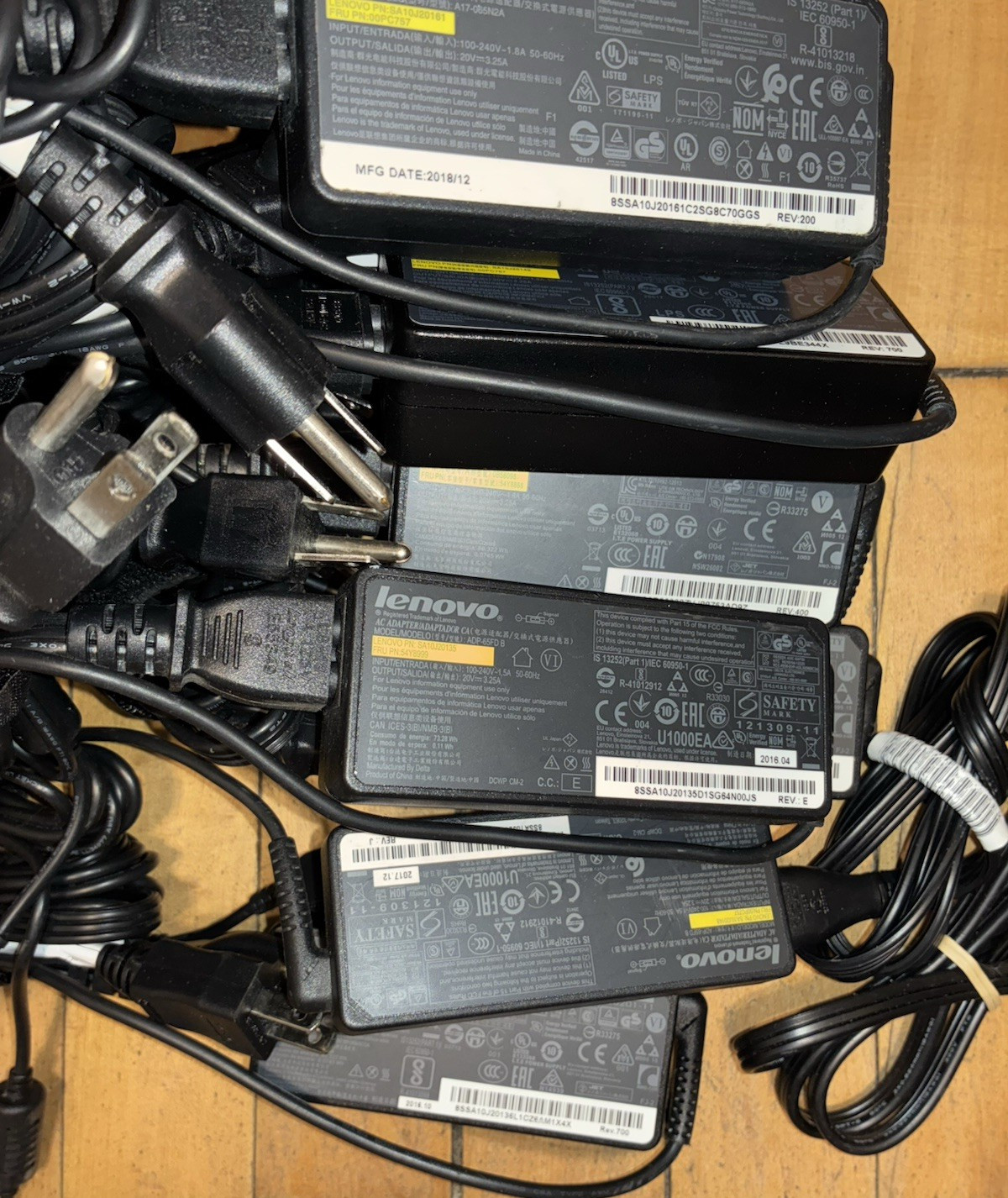 Lenovo 45W 65W 90W + ThinkPad Laptop Adapter Charger Yellow Slim Tip Lot of 38