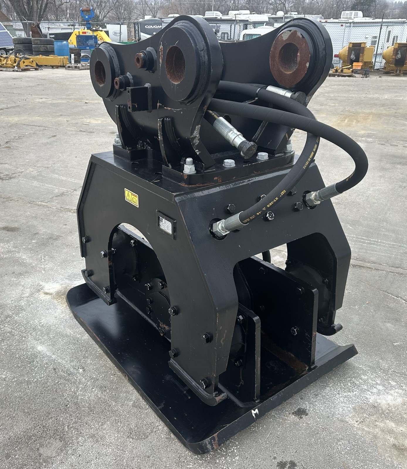 Caterpillar CVP110 Vibratory Compactor Excavator DB Linkage Work Tool# 205-5902