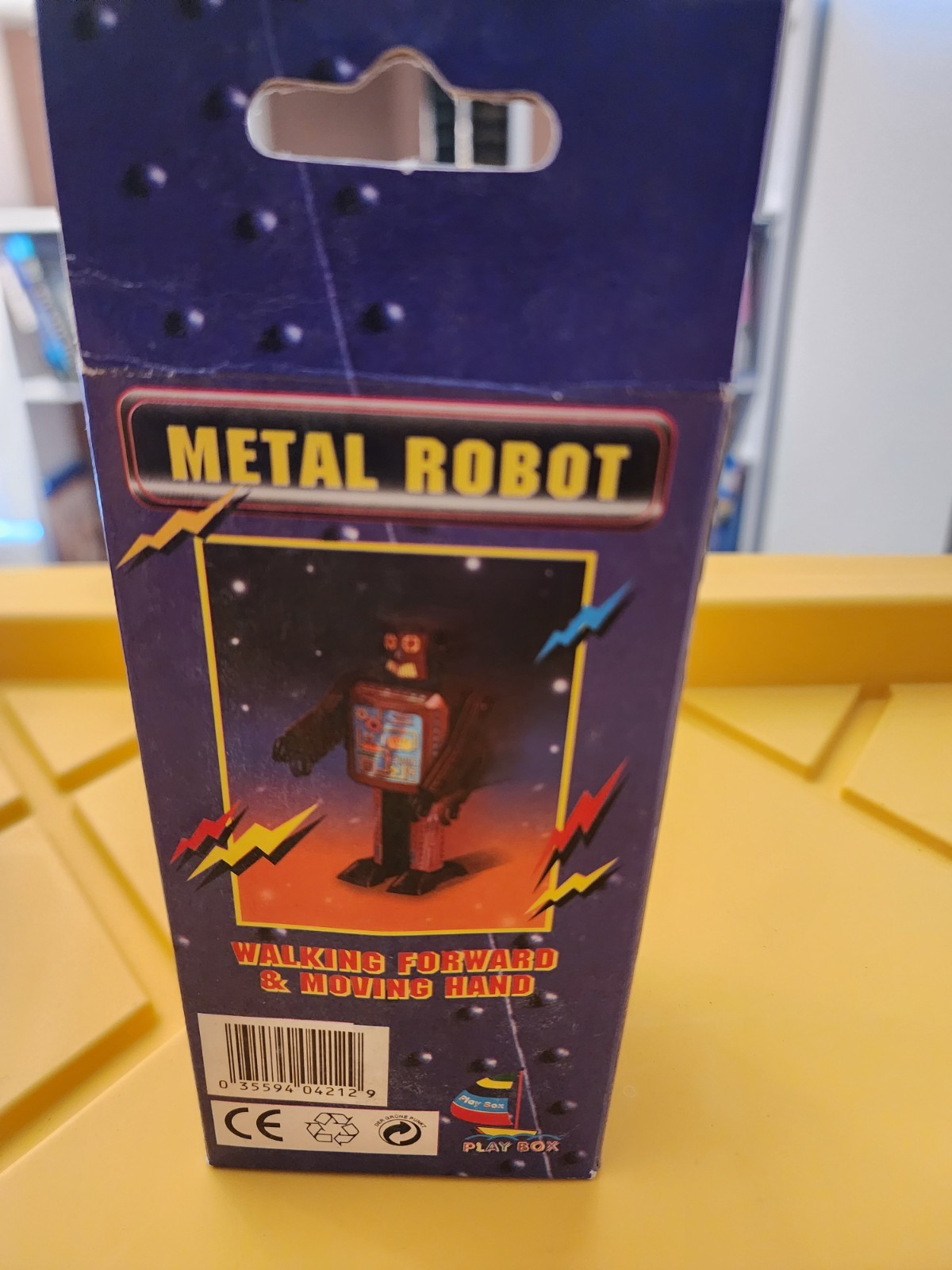 PLAY BOX METAL ROBOT TIN PLATE NEW IN BOX #7200 *ST - Blue