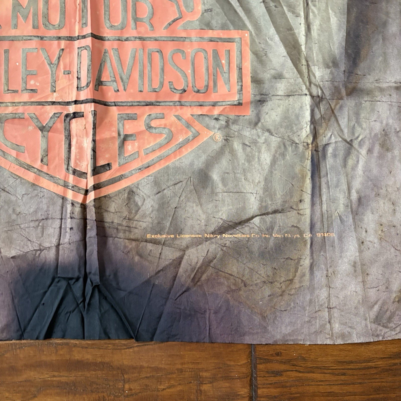 Super Sick Faded Vintage Rare 1984 Harley Davidson Eagle Shield Banner Promo