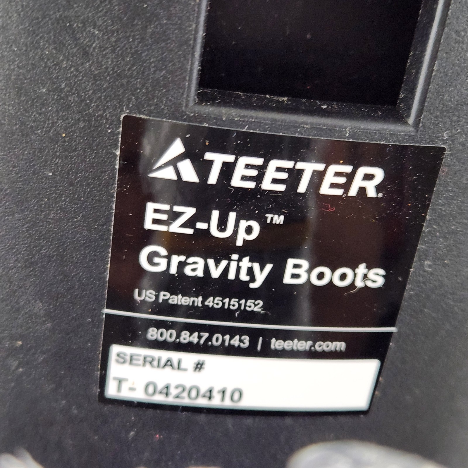 Teeter EZ-Up Gravity Boots for Inversion Decompression Stretching Back