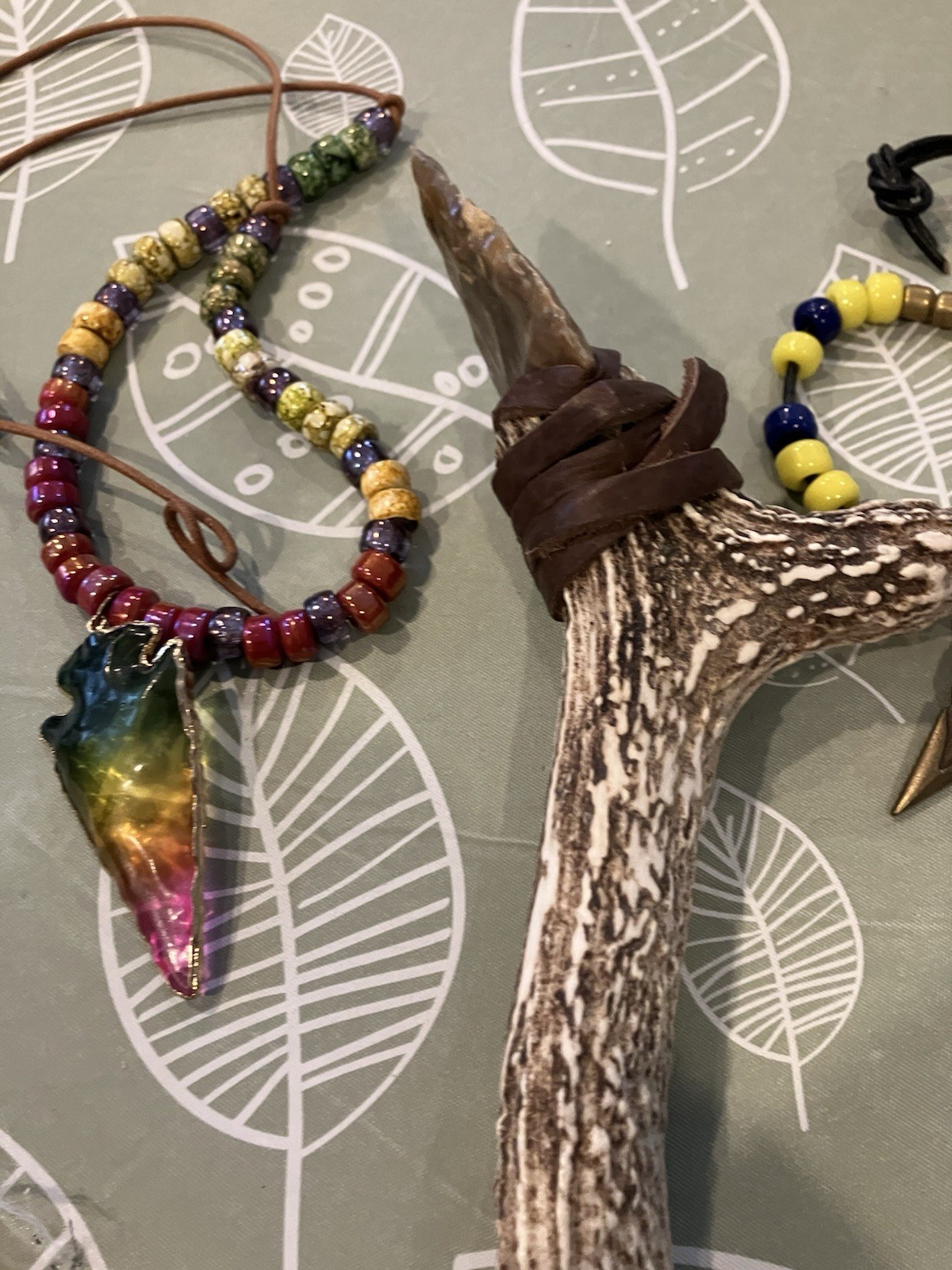 Flint Knapped Stone Arrowhead Blade W/ Antler Handle Knife 8.”inch & EXTRAS