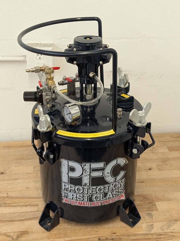 Berkebile 2+2 Pressure Pot System 5 Gal. Tank 90 PSI Max. BPFC-PROSYS5