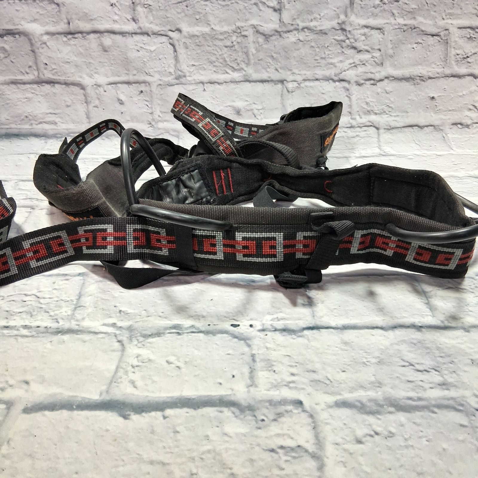 Trango Peak Climbing Harness Adult Size Small Outdoor Rock Climbing Gear