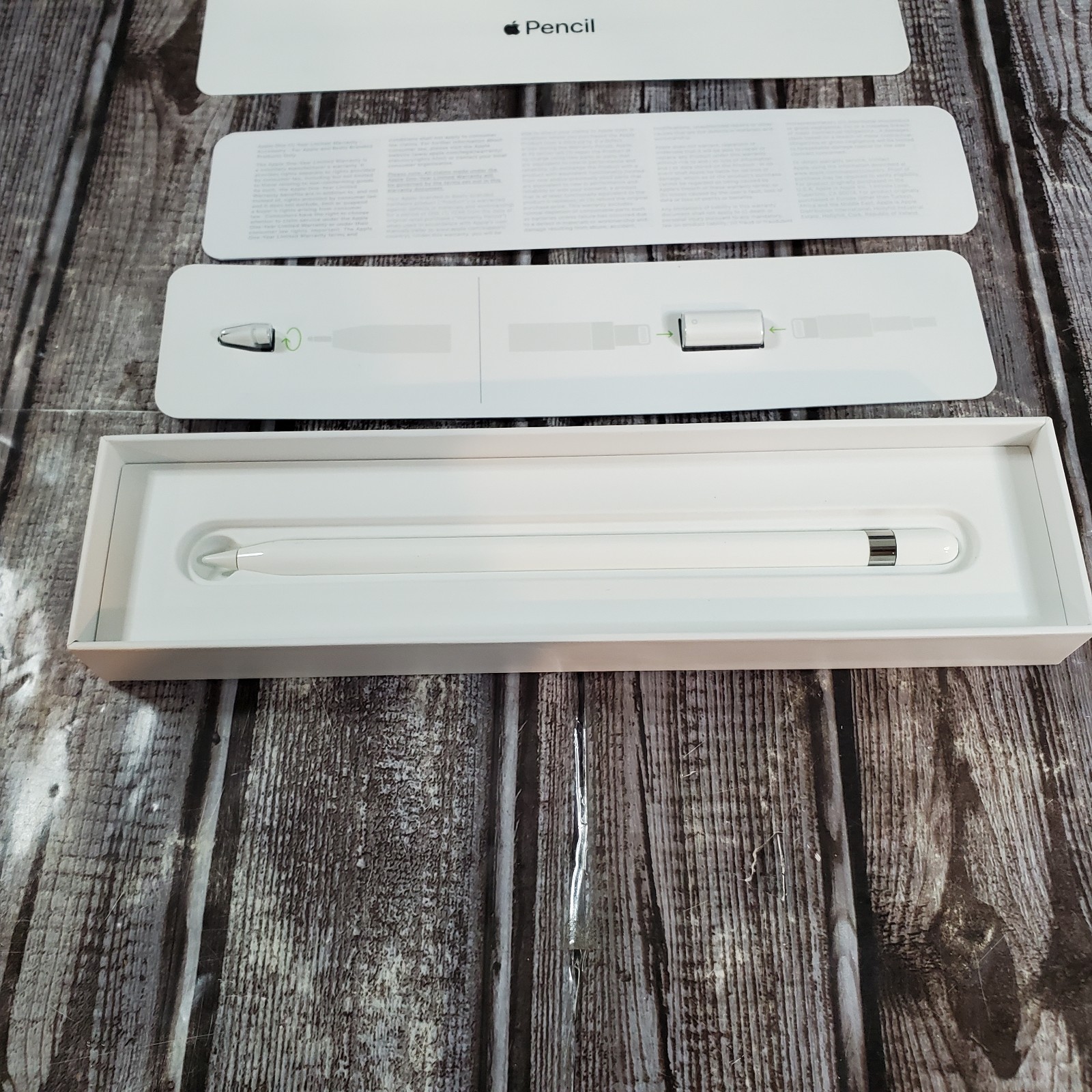Apple Pencil 1st Generation with Lightning Adapter And Extra Tip