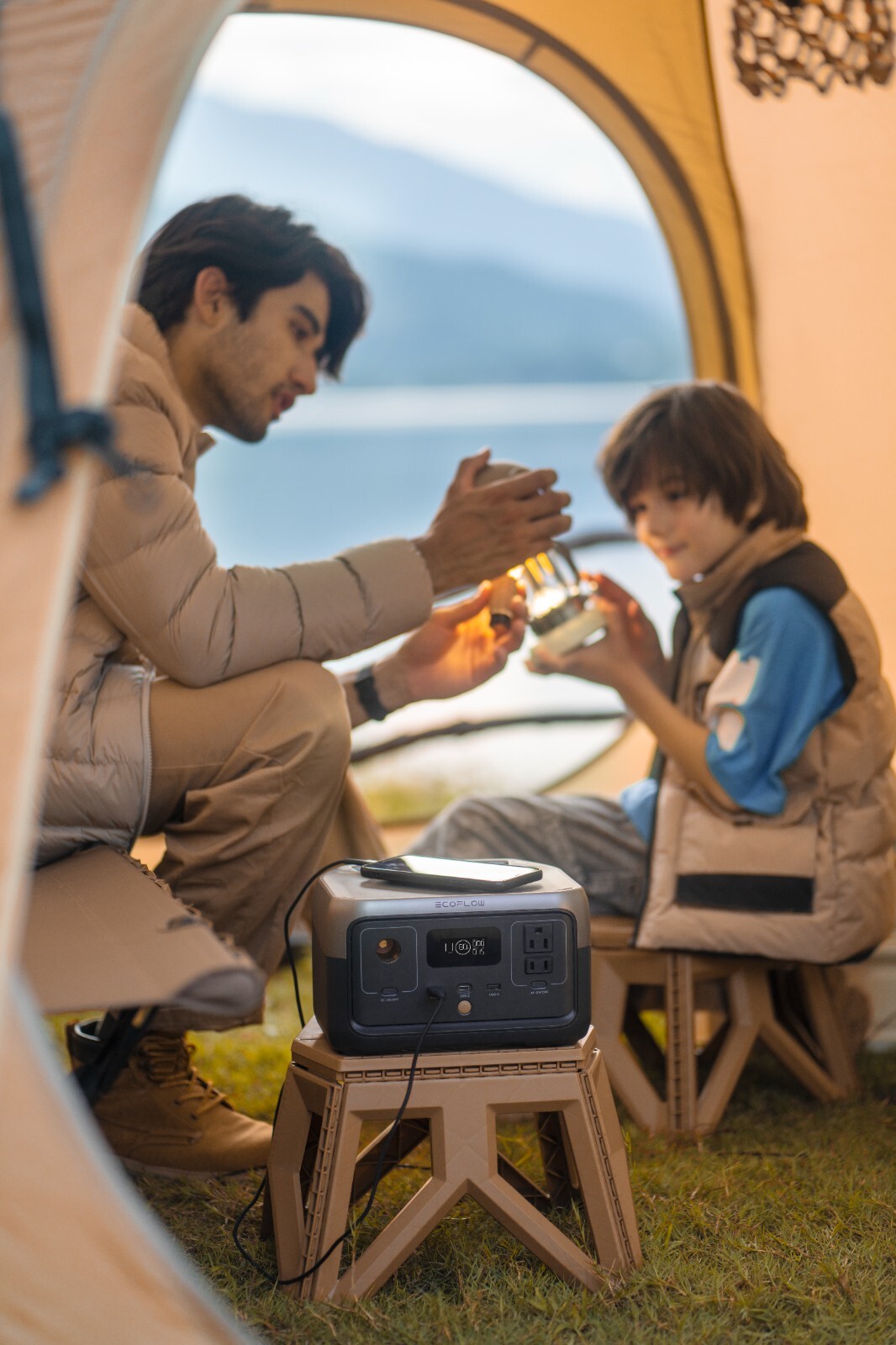 EcoFlow Solar Generator RIVER 2 256Wh+110W Solar Panel Certified Refurbished