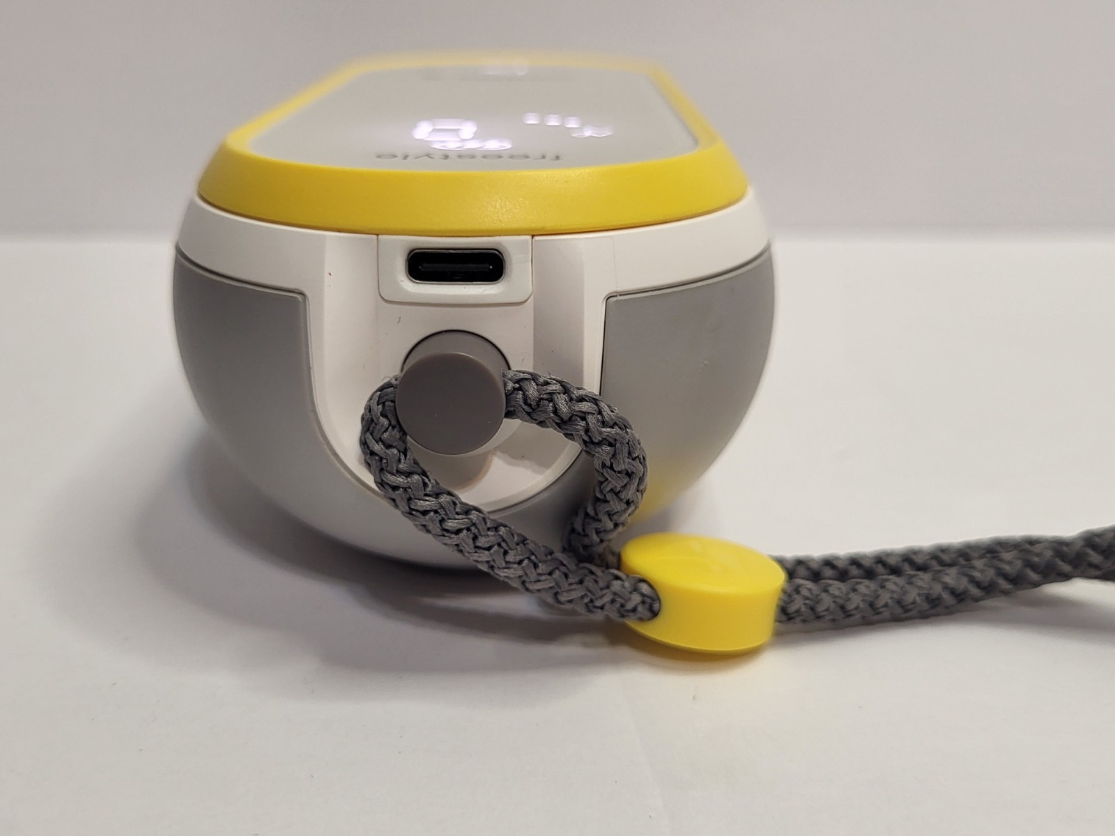 Medela Freestyle Hands Free Electric Unit Only NO POWER CORD / ACCESSORY