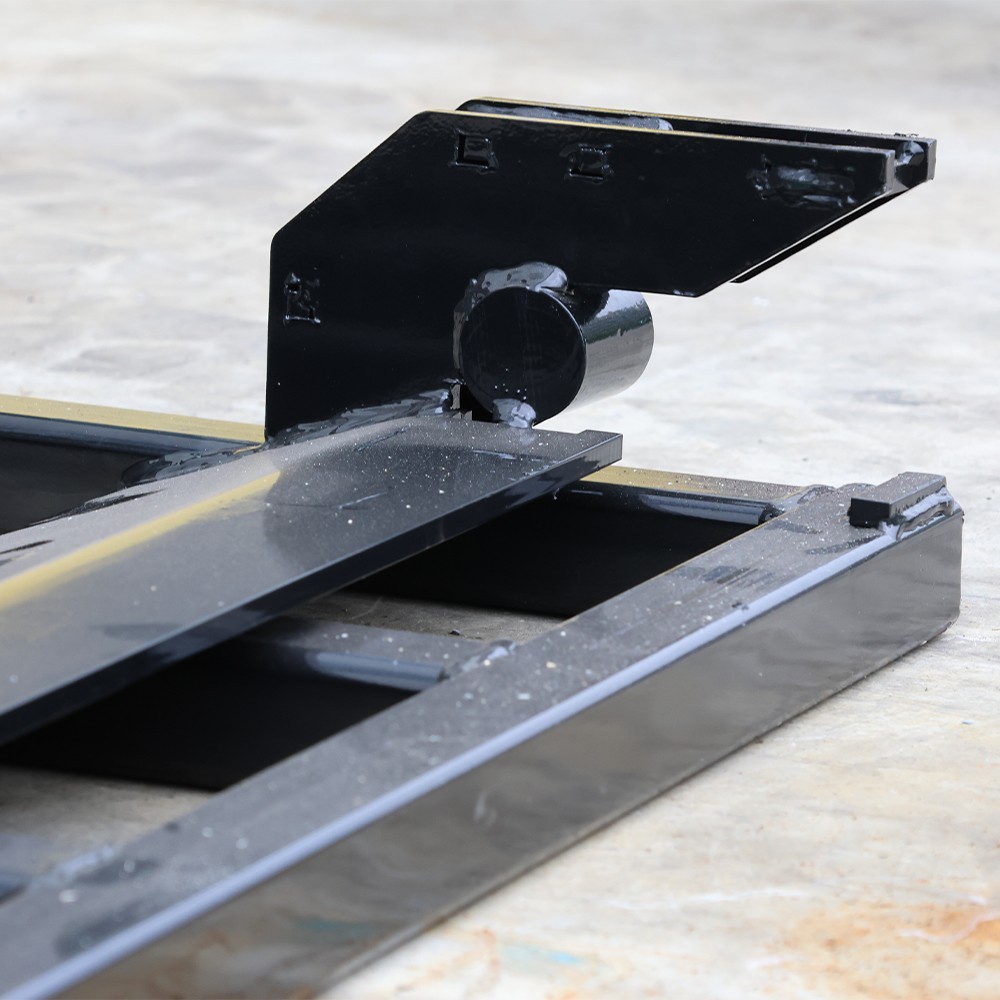 60" Clamp Debris Forks Tractor Skid Steer Loader Bucket Pallet Forks Heavy Steel