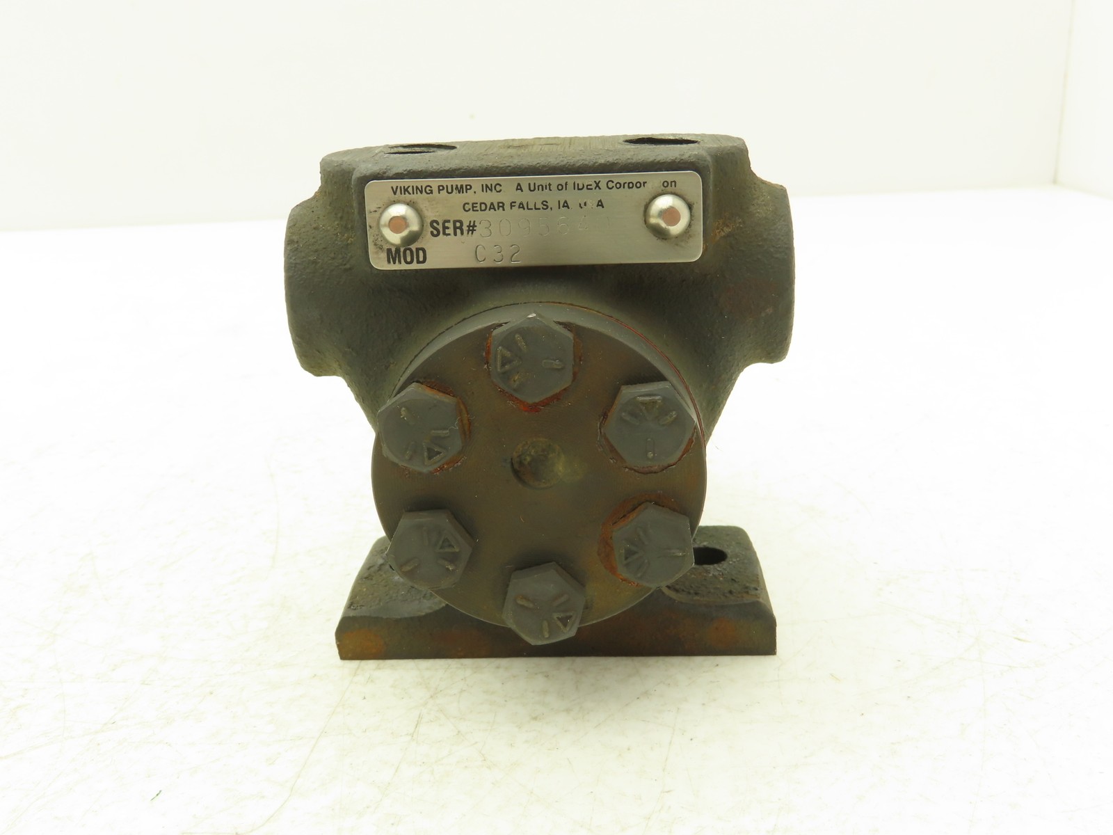 Viking Pump C32 Rotary Gear Pump 0.5gpm 250psi 1800rpm 1/4"npt