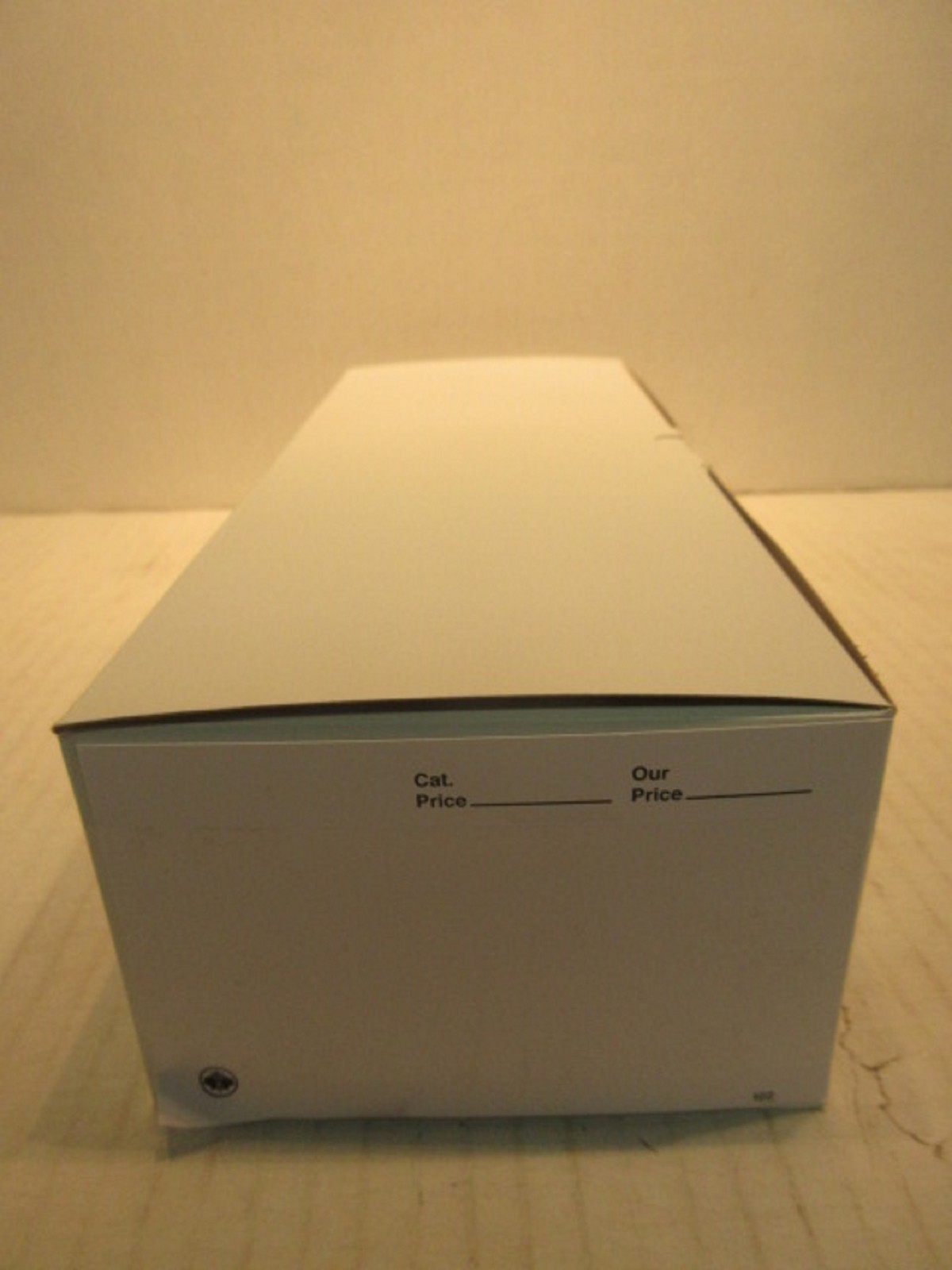 Box of 1000 Unitrade 102 White Dealer Sales Cards For Stamps