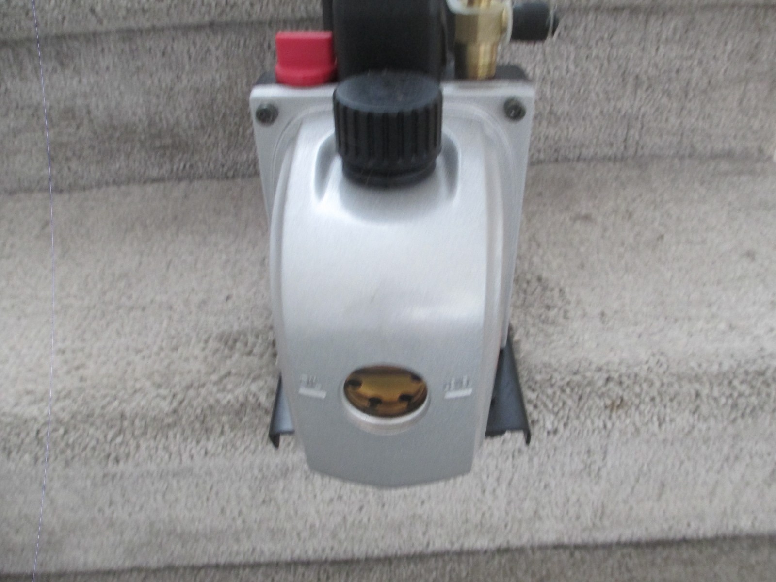 Robinair (15310) VacuMaster Single Stage Vacuum Pump - Single-Stage