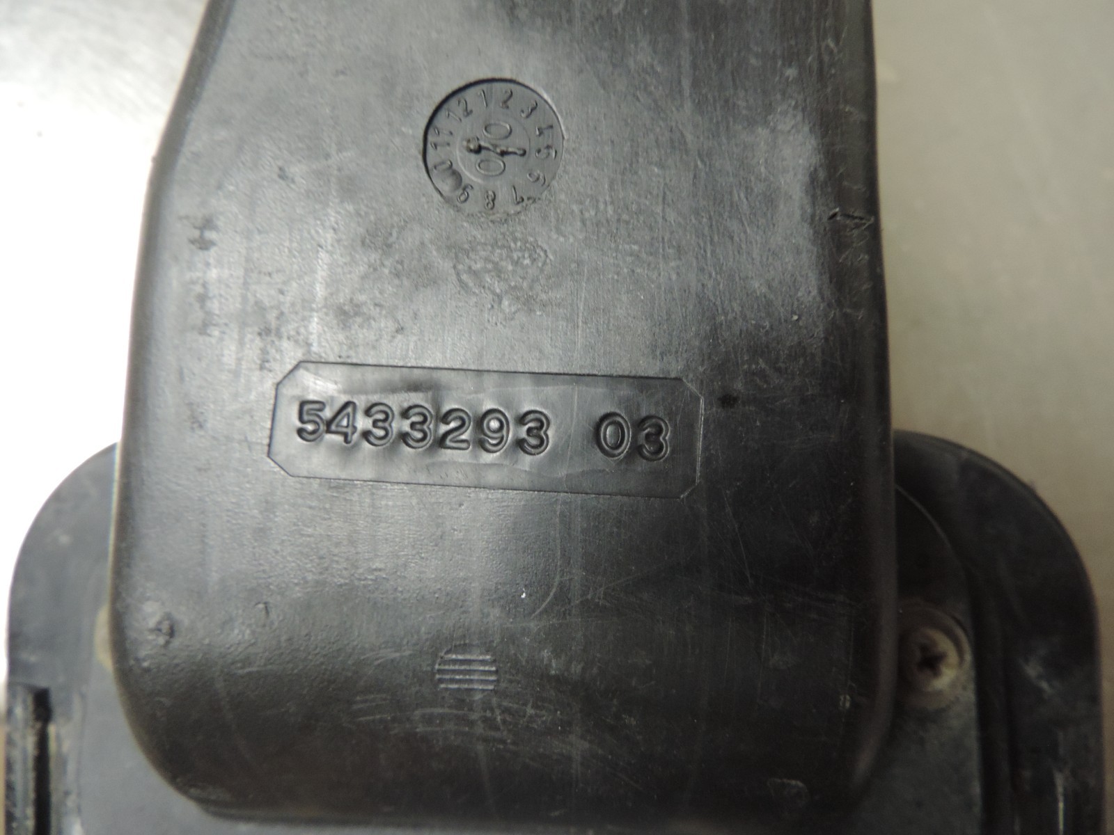 2001 Polaris Sportsman 500 HO Airbox Air Filter Housing Snorkel Lid Intake Tube