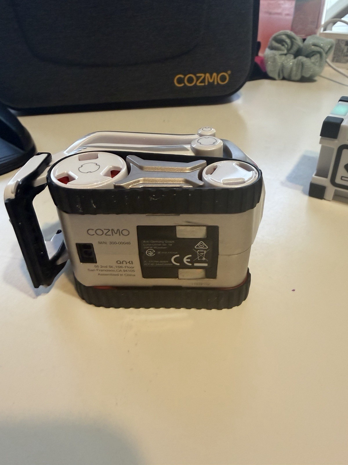 Cozmo Robot By Anki Gen 2 600mah Upgrade. With Case Full Set Read!!