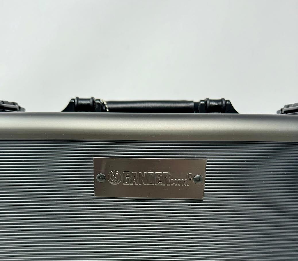 * GANDER MTN * DOUBLE PISTOL CASE ' BLACK ' HEAVY GAUGE ALUMINUM '