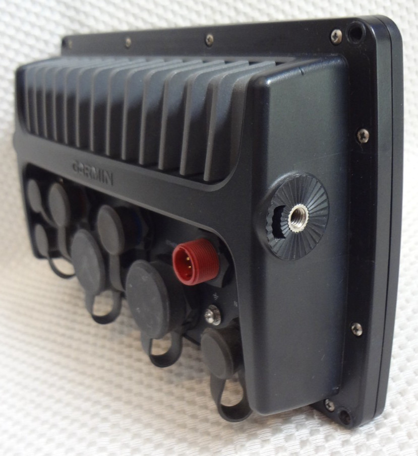 GARMIN GPSMAP 741xs GPS CHART PLOTTER ClearVü SideVü CHIRP FISHFINDER w/ POWER