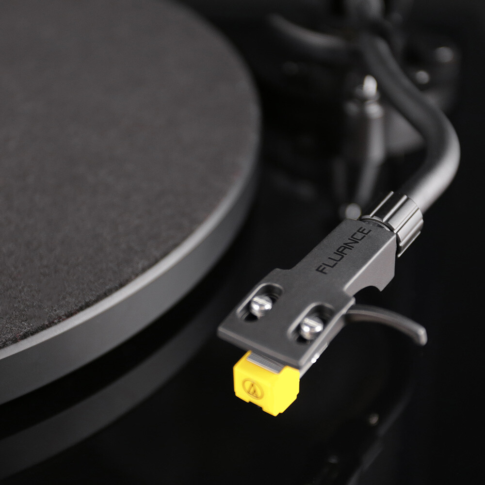 Fluance Classic HiFi Vinyl Turntable Record Player Audio Technica Cartridge