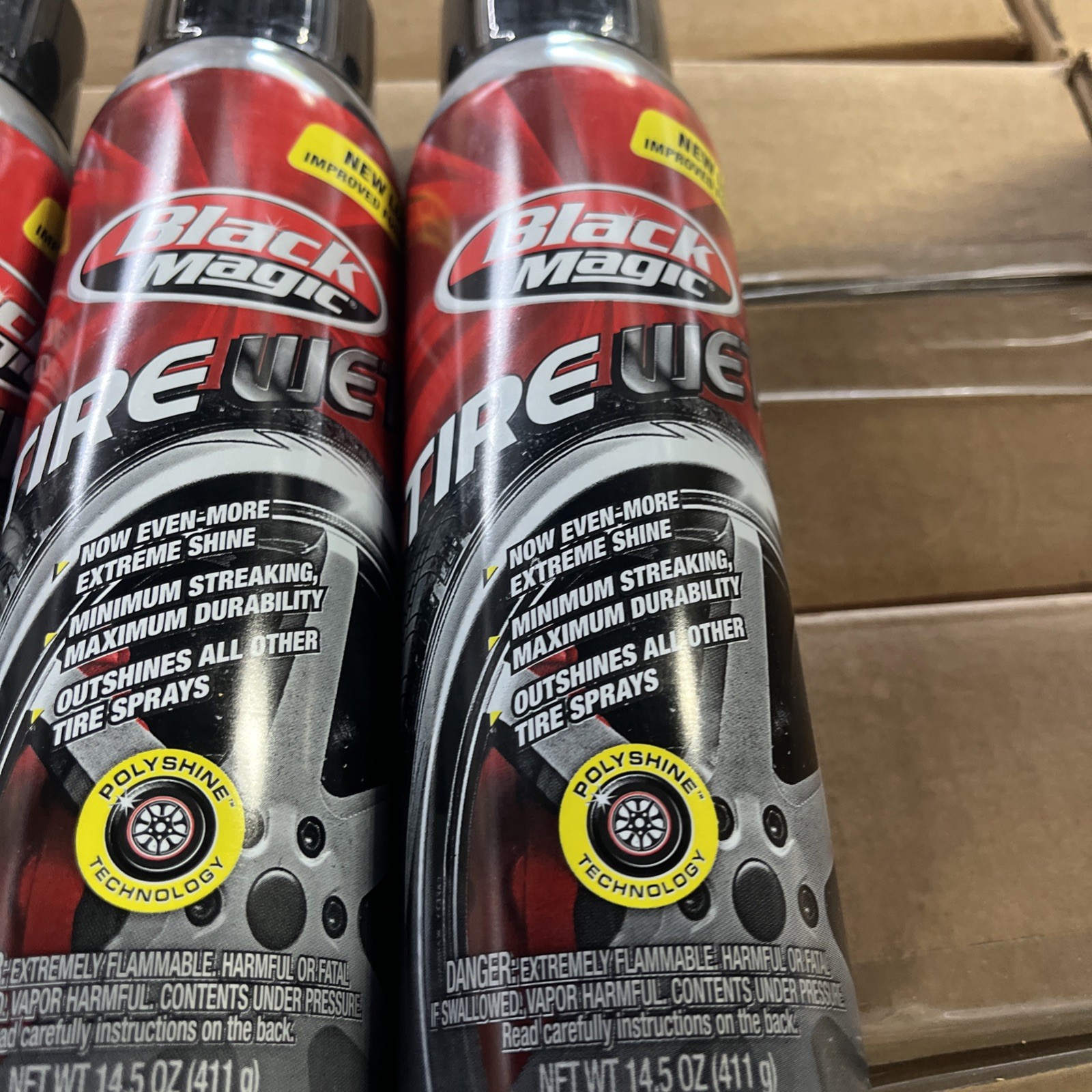 Black Magic Tire Wet Spray 14.5 oz. Tire Shine Spray BC23220 4 Pack