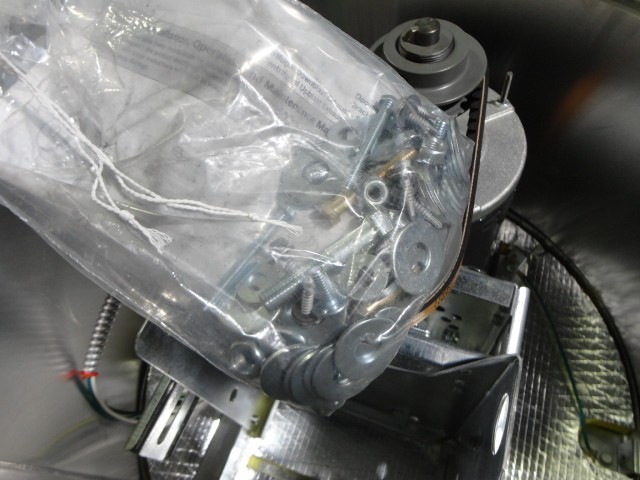 Upblast Exhaust Fan Belt Drive Motor 115v ACCUREX XCUBE-160-10-1-26-6