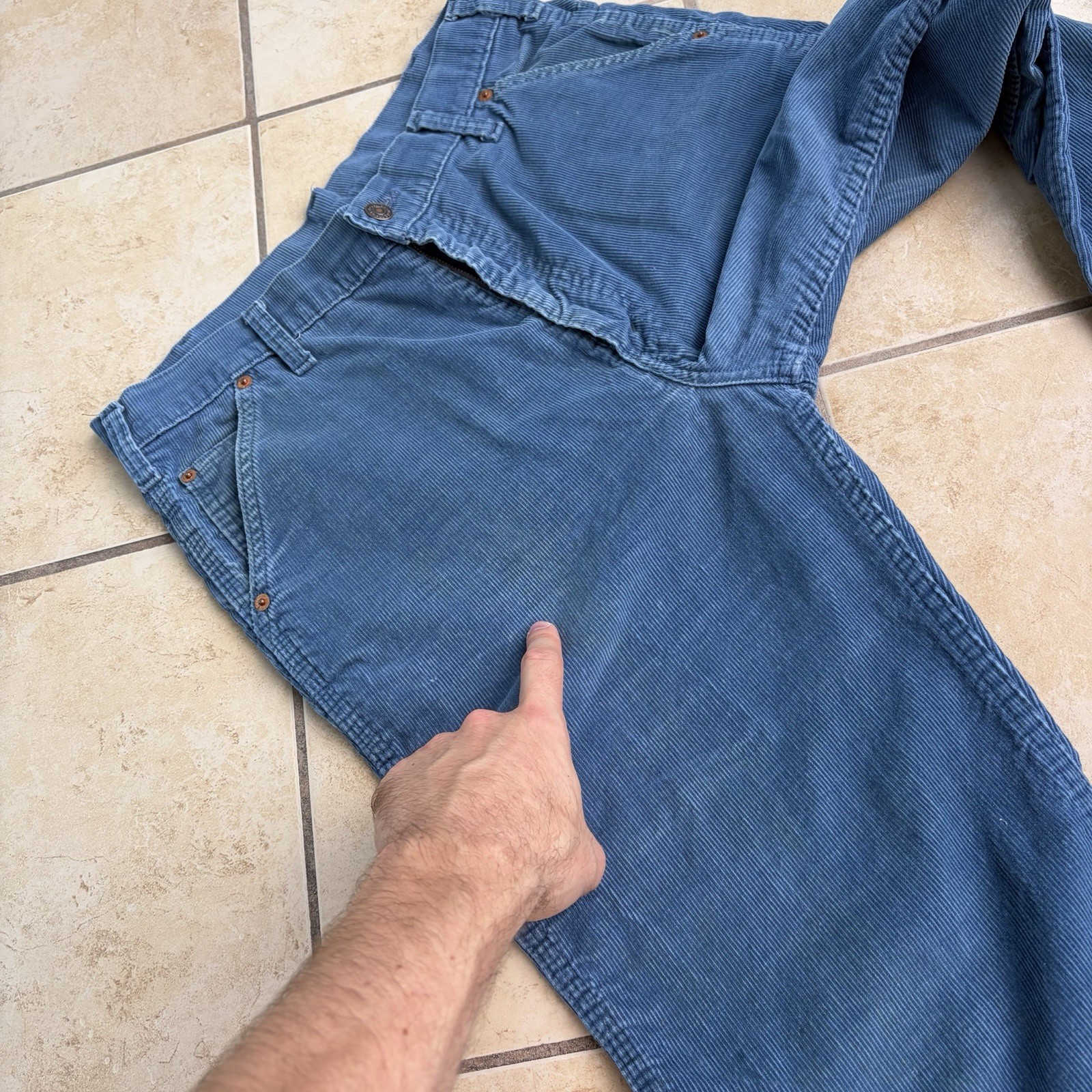 Vtg Levi’s Pants Mens 32x30 Blue Corduroy Bell Flare Buckle Back 70s Talon Zip