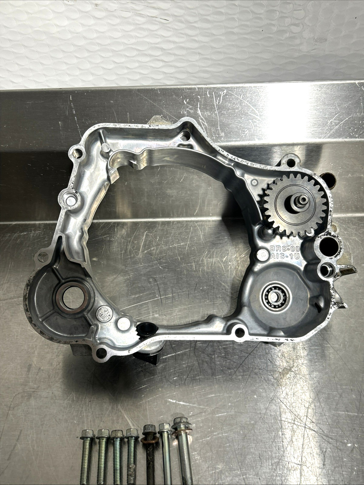 18 - 23 2018 Yamaha YZ 65 OEM Inner Clutch Cover W/ Water Pump BR8-15431-00-00