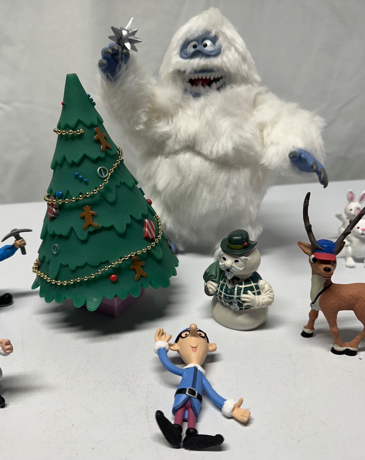 Playing Mantis Rudolph - Santa's Castle - plus extras from non-smoking home!