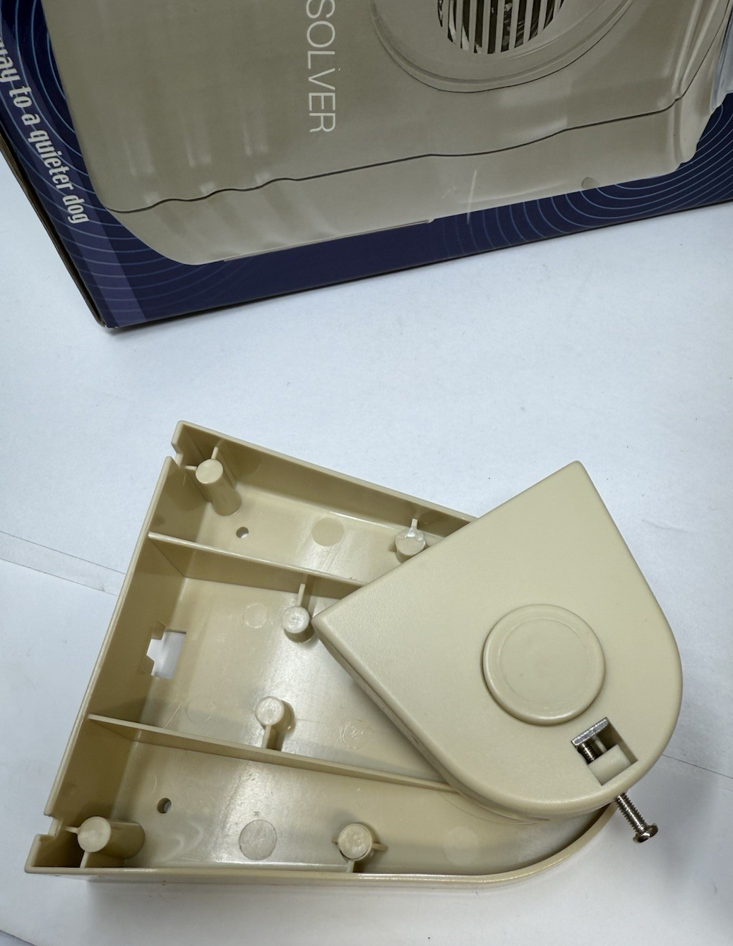 Intellipet Bark Solver x40 Ultrasonic Outdoor Dog Bark Control ~ Open Box *Read