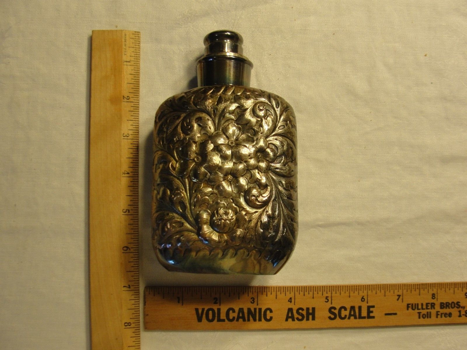 ANTIQUE REPOUSSE SIMPSON HALL MILLER SILVER PLATE FLASK TELESCOPING FUNNEL TOP