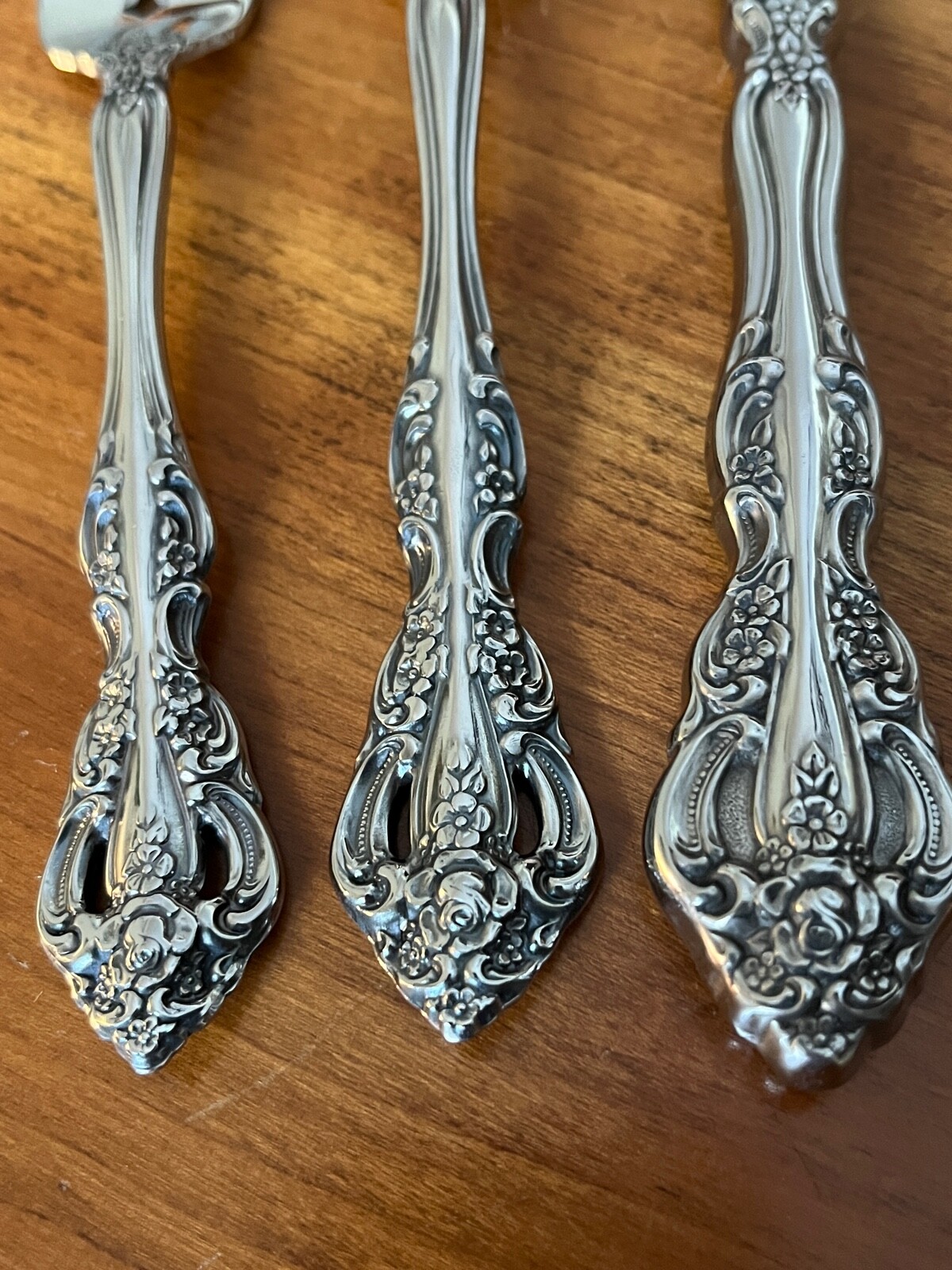 Oneida MICHELANGELO Heirloom Cube Stainless Flatware - Choice