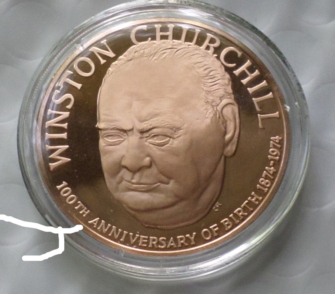 Sir Winston Churchill Heraldic Arms Vintage Bronze Proof Coin Medal