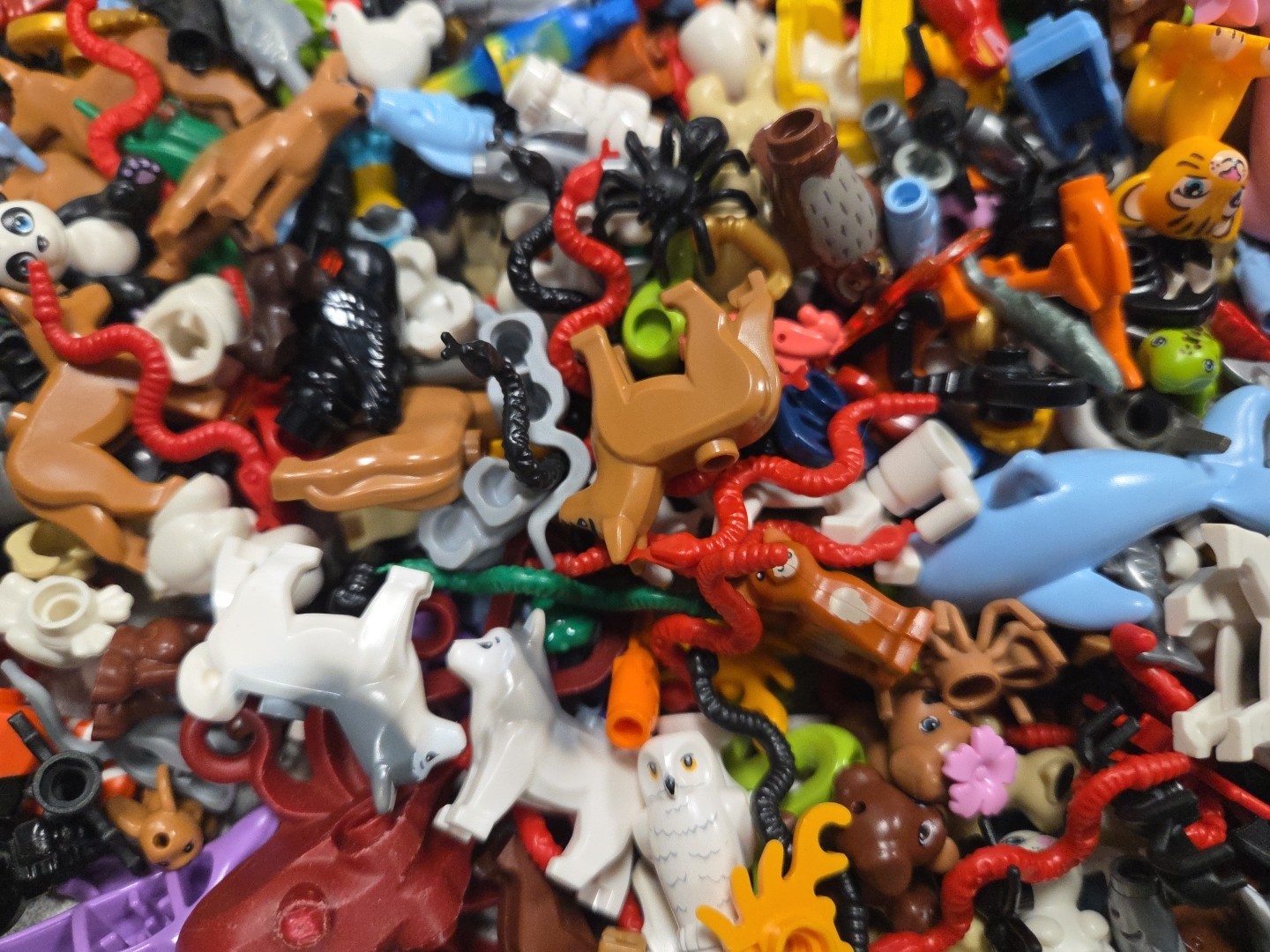 LEGO Lot Of 25 Animals Random Grab Bag Start A Zoo Or Farm CMF Minifigure Set