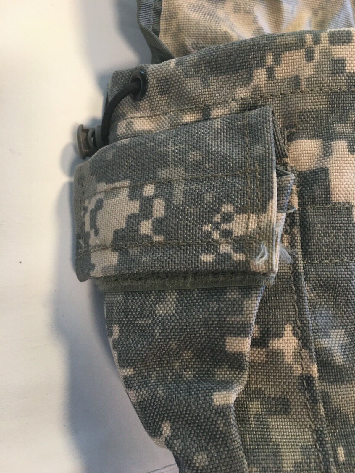 Canteen Cover Pouch Molle ACU NSN 8465-01-525-0585 USGI EXCELLENT CONDITION