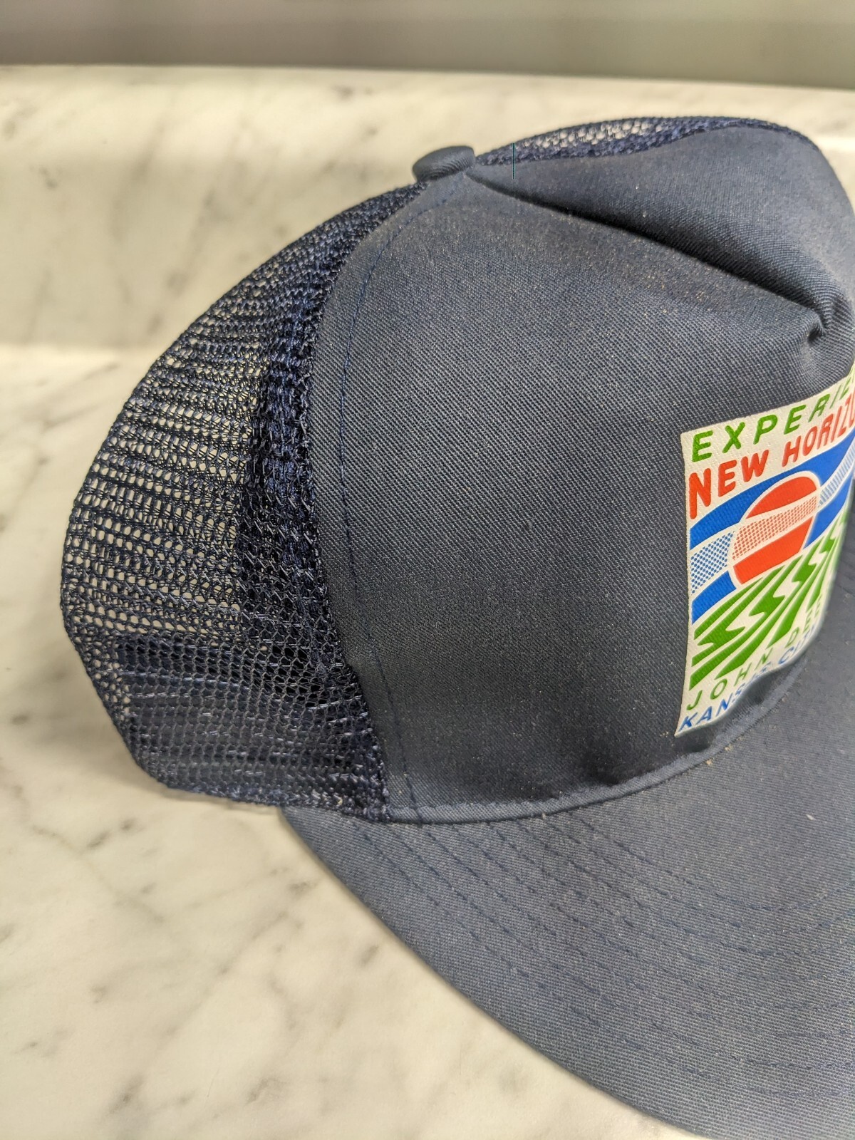 VINTAGE HAT CAP SNAPBACK TRUCKER JOHN DEERE JD KANSAS CITY 1998 NEW HORIZONS