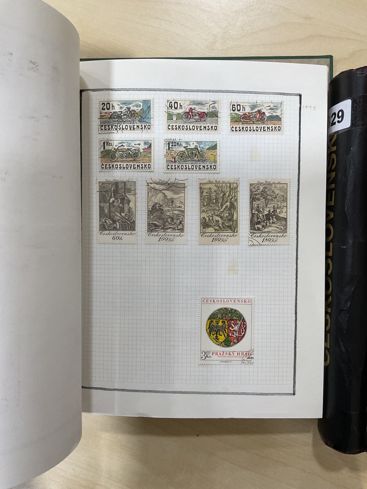 Czechoslovakia stamps. 1918 - 2000s, 2 Albums. 3.8kg. G/105