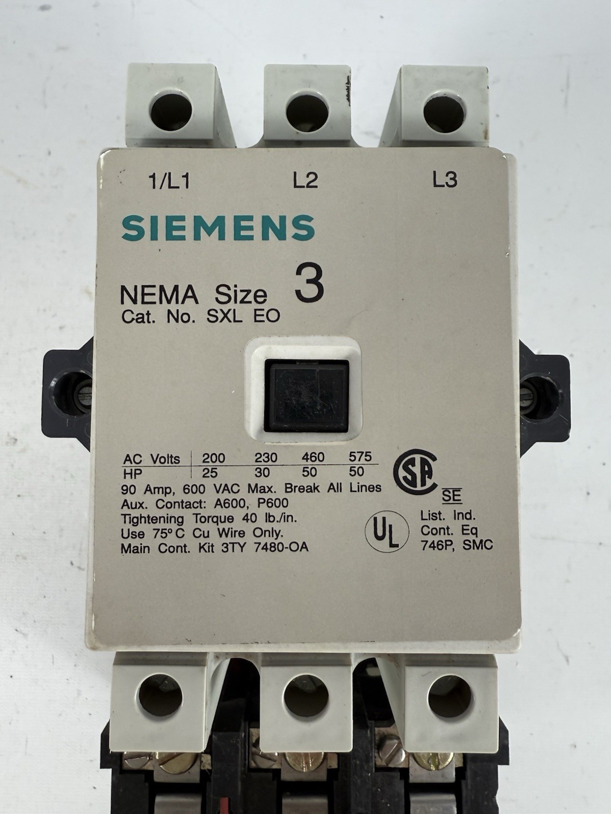 SIEMENS SXL-EO. SIZE 3, 480 VAC, 90A 600V, SA33A Relay, Contactor Motor Starter