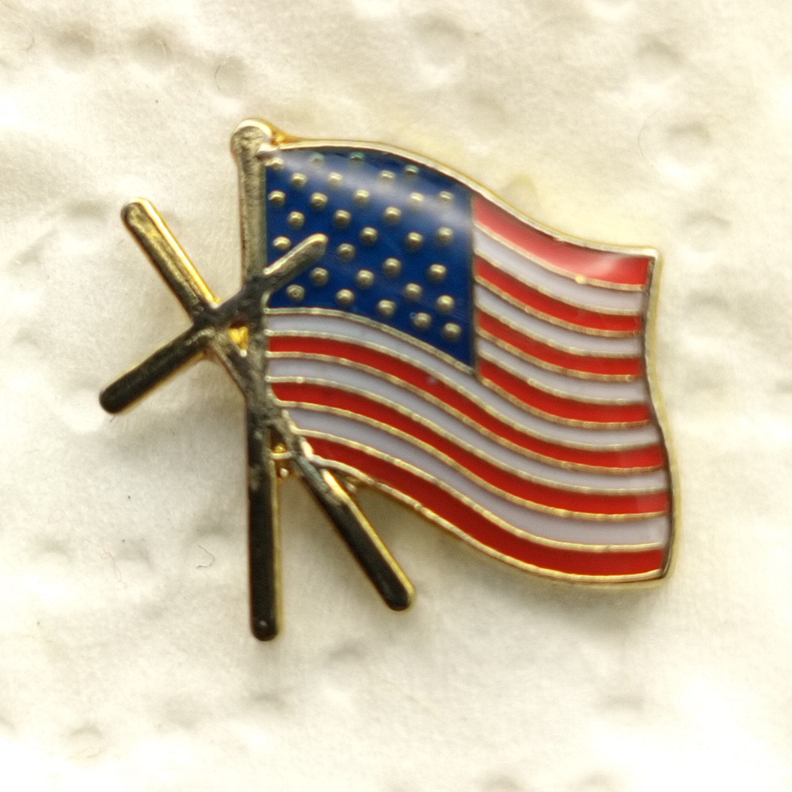Vintage US American Flag Enamel Lapel Pin Doherty Patriotic Cross Design