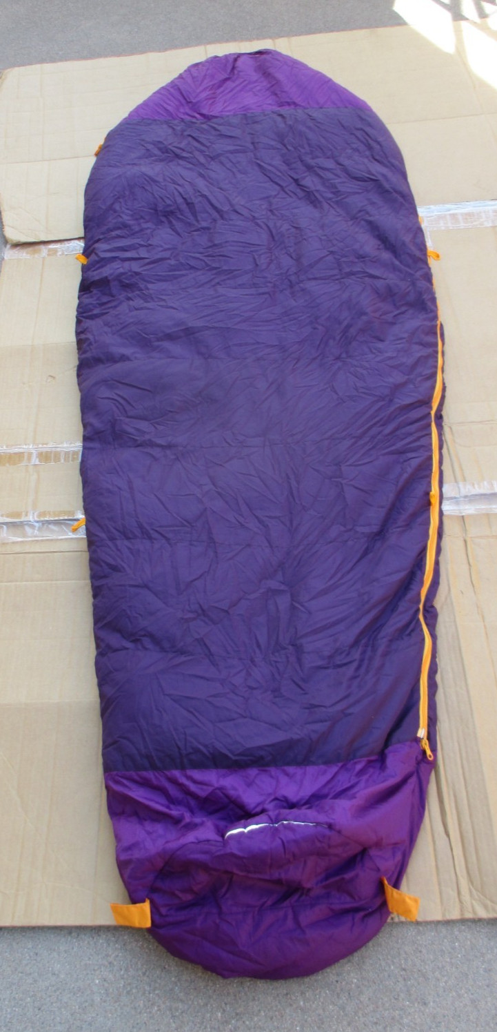 Kelty Cosmic 32F/0C Women's 550 Fill Dri-Down Sleeping Bag 74" x 29"