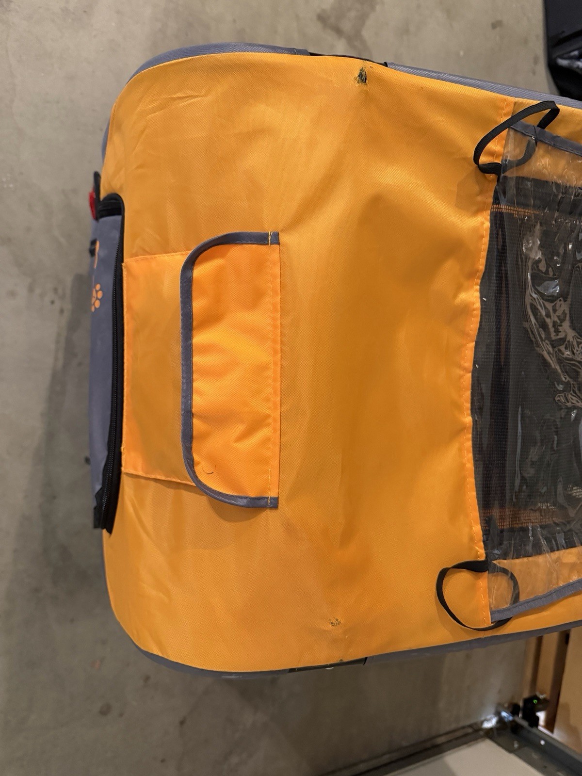 Schwinn Rascal Bicycle Trailer for Pets Outdoor Foldable Dog Trailer