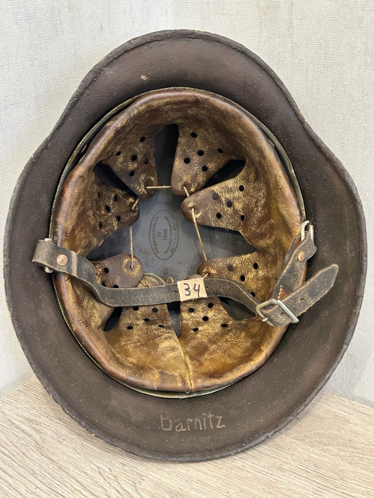 German Helmet M40 WW2 Combat helmet M 40 WWII size 64.